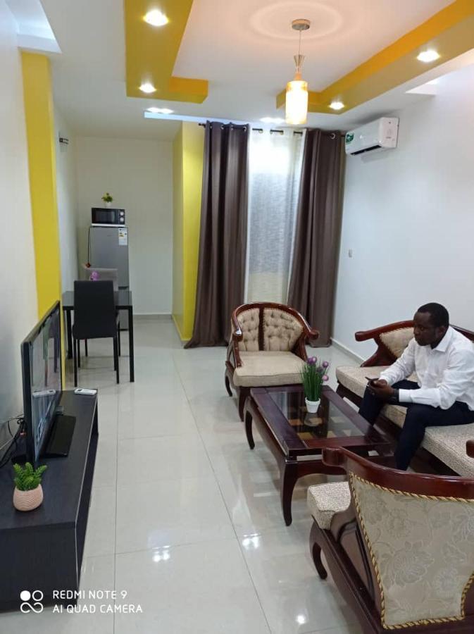 Hotel Appart B4UYaoundé エクステリア 写真