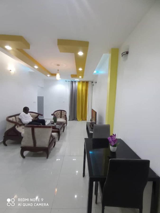 Hotel Appart B4UYaoundé エクステリア 写真