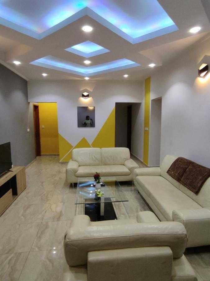 Hotel Appart B4UYaoundé エクステリア 写真