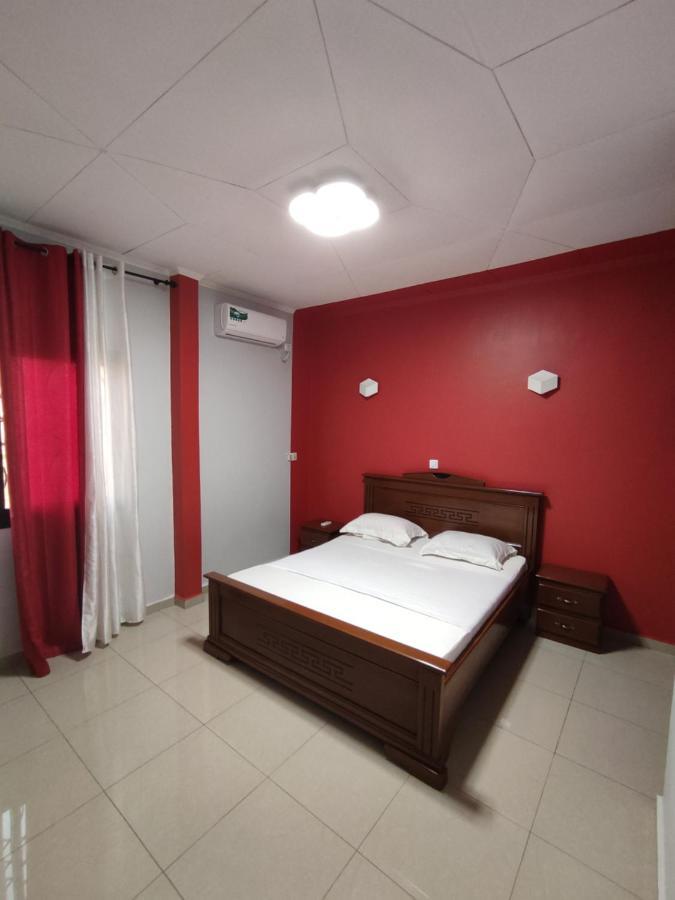 Hotel Appart B4UYaoundé エクステリア 写真