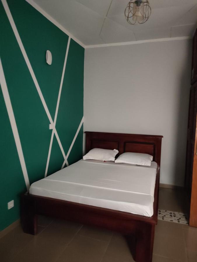 Hotel Appart B4UYaoundé エクステリア 写真