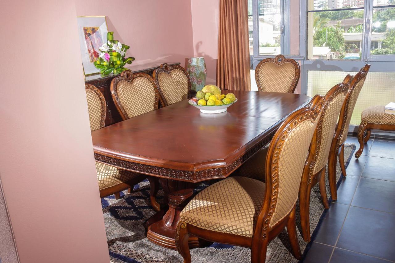Hotel Appart B4UYaoundé エクステリア 写真